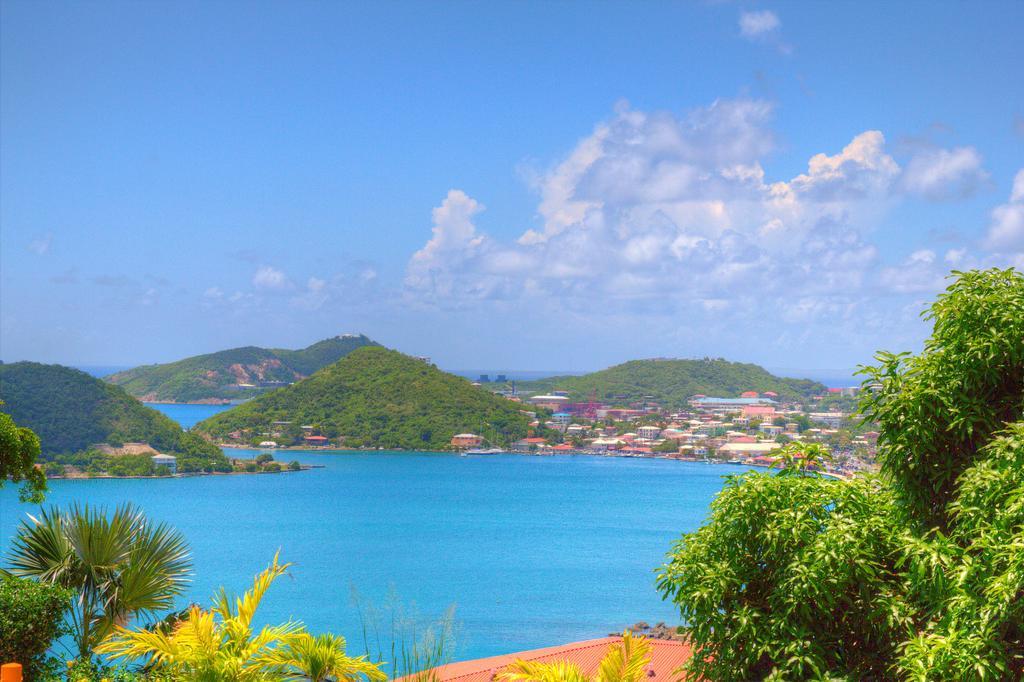 Castle Villas At Bluebeards Charlotte Amalie Exterior photo